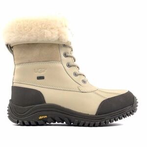 UGG Women's Adirondack II Winter Boots